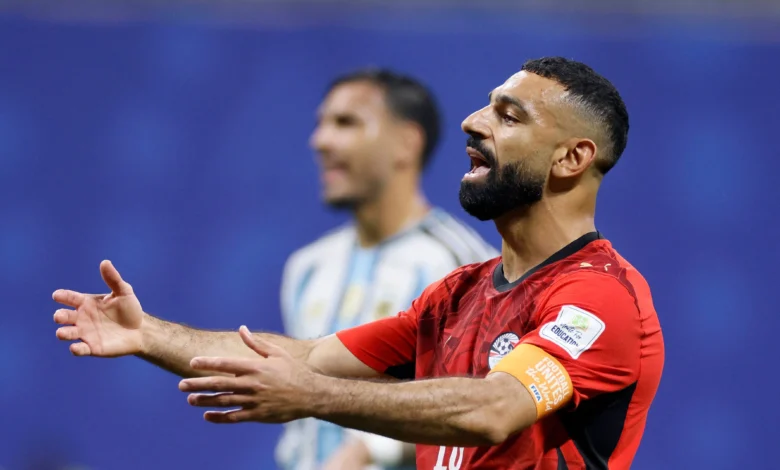 غياب ثانٍ: هل فقد محمد صلاح فرصة التتويج بالكرة الذهبية نهائياً؟