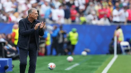 كيروش يعود لتدريب منتخب غانا بعد شهرين من مغادرته