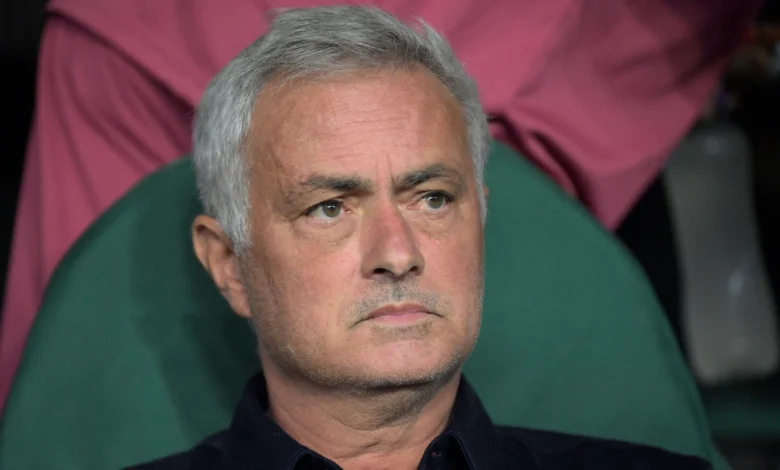 لاعب ريال بيتيس يكشف أساليب مورينيو: الطريقة المفضلة للمدرب