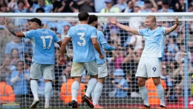 مانشستر سيتي يحقق انتصاراً مثيراً على سندرلاند وينفرد بصدارة الدوري الإنجليزي