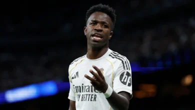 مبابي في الصورة: تحليل إسباني جديد لأزمة فينيسيوس في ريال مدريد