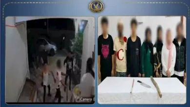 "معركة بالأسلحة البيضاء في أكتوبر: تفاصيل معاكسة سيدة في مدخل عمارة تؤدي إلى إصابات"