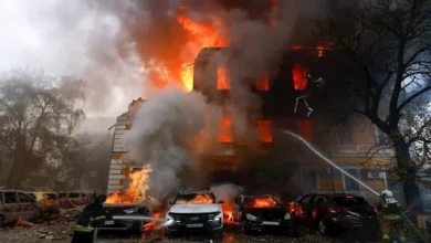 مقتل وإصابة 4 أشخاص بينهم طفل في هجوم روسي على كييف
