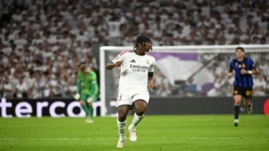 مورينيو يساند ديوماندي رغم بدايته المتواضعة مع ريال مدريد 3 مورينيو يساند ديوماندي رغم بدايته المتواضعة مع ريال مدريد