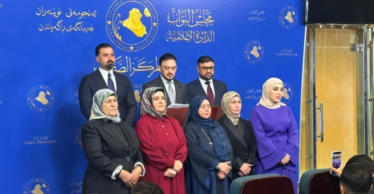 نائبة عن نينوى: تغييرات المناصب الإدارية والعلمية تخضع لمعايير مكوناتية وحزبية 1 نائبة عن نينوى: تغييرات المناصب الإدارية والعلمية تخضع لمعايير مكوناتية وحزبية