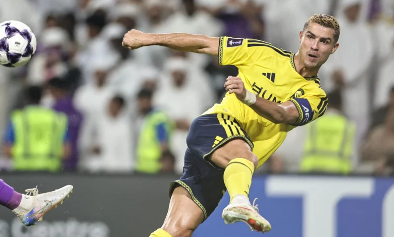 هل يفقد رونالدو صدارة سباقه المفضل مجددًا؟