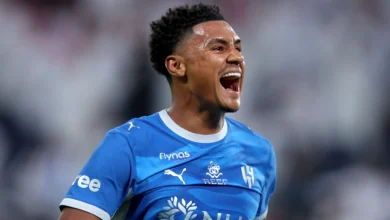 واتكينز: الدوري السعودي ينافس البريميرليج.. وإعجابي بجماهير الهلال بالفيديو