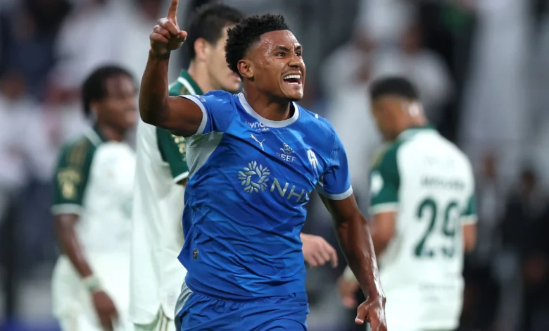 واتكينز يسرق الأضواء في 40 دقيقة ويأسر قلوب جماهير الهلال 1 واتكينز يسرق الأضواء في 40 دقيقة ويأسر قلوب جماهير الهلال