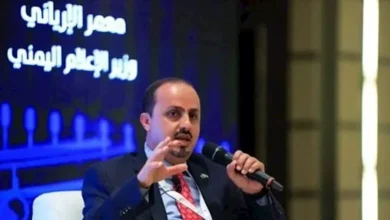 وزير الإعلام اليمني: من يهدد أمن مكة يتاجر بالقضية الفلسطينية