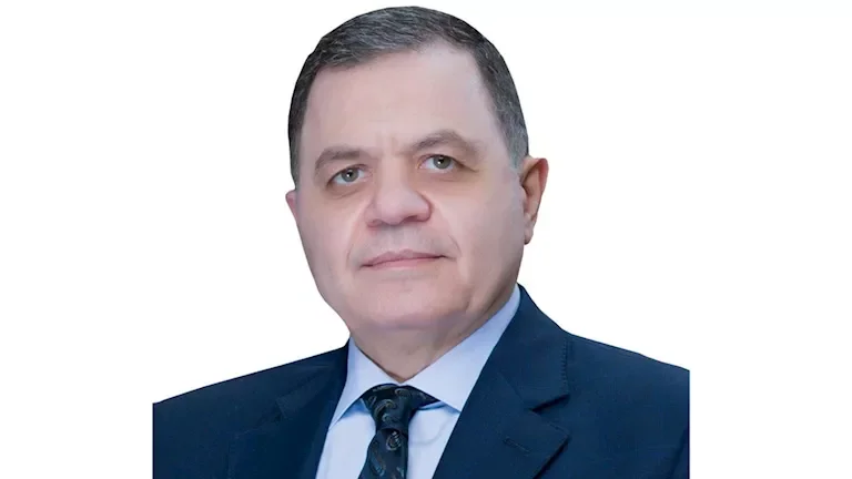 وزير الداخلية يقرر إبعاد 3 أجانب من العراق للصالح العام