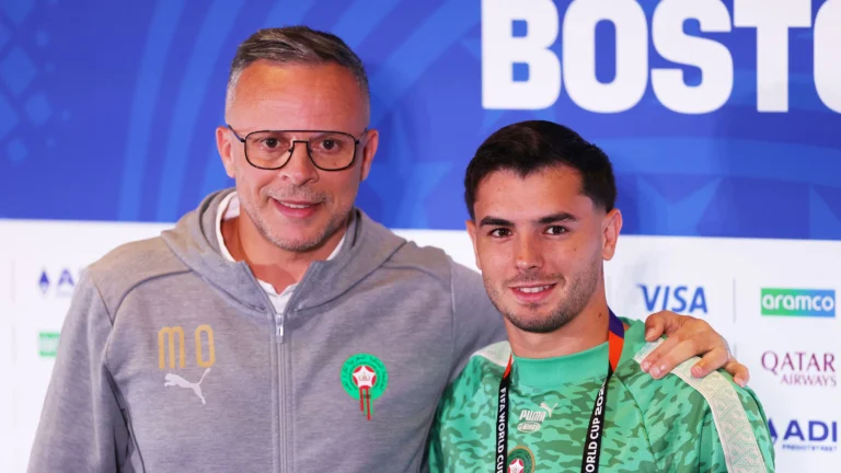 وهبي يمنح مكافأة لنجم المغرب ويستعد لاستبعاد إبراهيم دياز