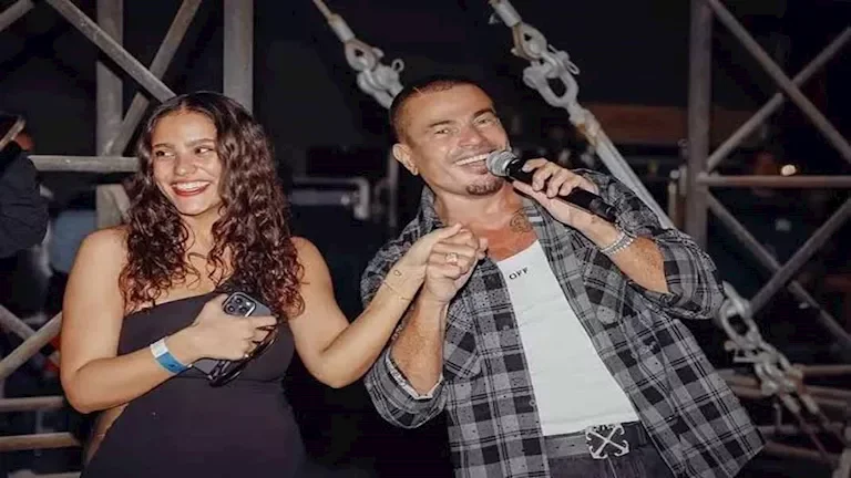 10 مطربين أهدوا أبناءهم أغاني مميزة.. عمرو دياب وصباح في المقدمة