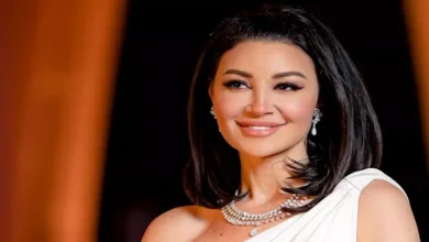 أروى جودة تتألق بإطلالة بيضاء في أجواء الصيف الإيطالية