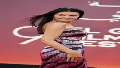 أروى جودة تتألق بفستان موف وأسود جريء برفقة زوجها في الجونة 3 أروى جودة تتألق بفستان موف وأسود جريء برفقة زوجها في الجونة