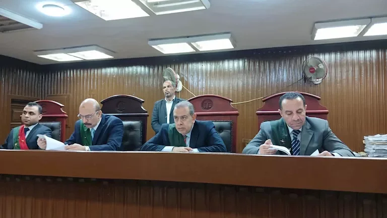 إحالة أوراق 3 متهمين بالاتجار بالمواد المخدرة في الدقي إلى المفتي
