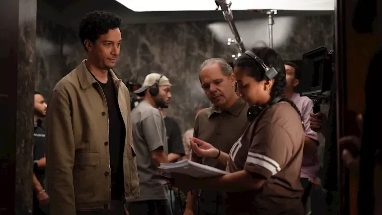 إخراج رامي إمام: 4 صور جديدة من كواليس تصوير فيلم "معاد عشا"