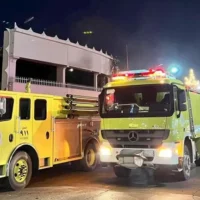 إصابة 4 أشخاص وت damage 15 منزلاً إثر سقوط حطام صاروخين بالرياض