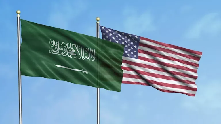 احتجاز أمريكيين في السعودية بعد هجمات الحوثيين على مطار الرياض