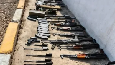 الداخلية: القبض على 308 متهمين وضبط أسلحة ومخدرات وأموال