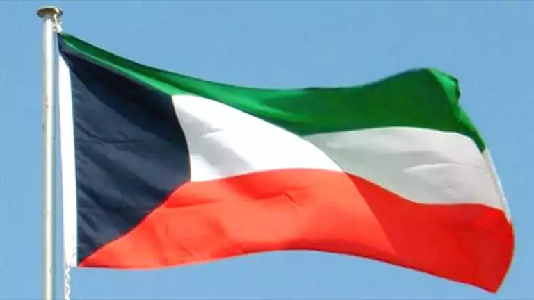 الكويت تسحب الجنسية من 415 فردًا لأسباب قانونية محددة