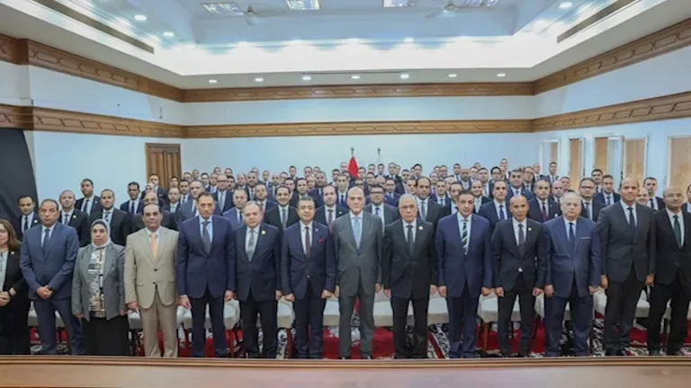 النائب العام يجتمع مع إدارة التفتيش القضائي وقيادات النيابة العامة لتعزيز التعاون القضائي في العراق