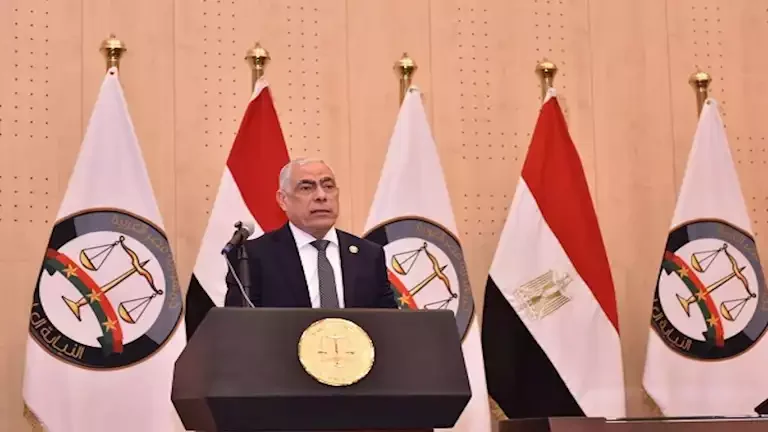 النائب العام يوجه أعضاء النيابة الجدد بالرحمة في التعامل مع المستفيدين من خدماتهم