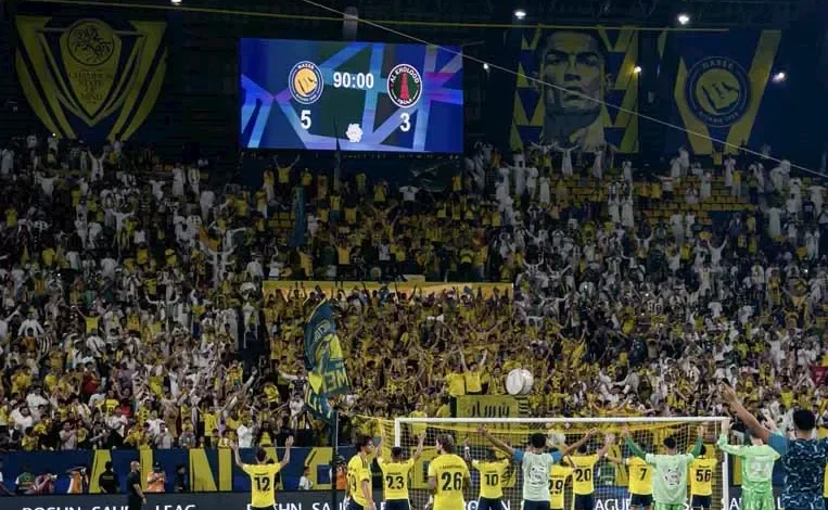 النصر يهزم الخلود بثمانية أهداف ورونالدو يسجل هاتريك تاريخيًا ويطارد الصدارة