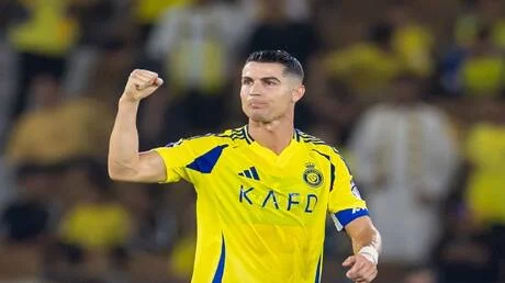 تاريخ رونالدو يتجاوز النصر.. لاعب مصري سابق يثير الجدل (فيديو) 1 تاريخ رونالدو يتجاوز النصر.. لاعب مصري سابق يثير الجدل (فيديو)