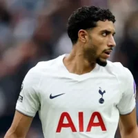 تفاصيل مباراة توتنهام وكريستال بالاس في الدوري وموقف عمر مرموش