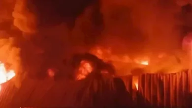 حريق هائل يلتهم مخزنًا في شبرامنت ويخلف أضرارًا كبيرة