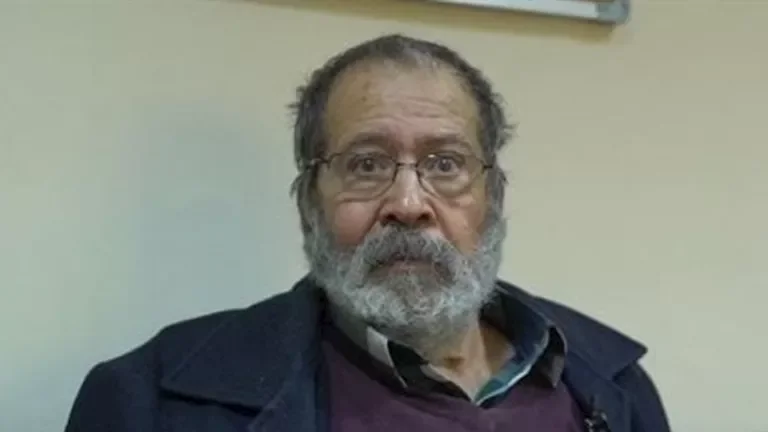 زوجة سامي عبدالحليم تنفي أنباء نقله لدار رعاية الفنانين: لن نتركه لحظة