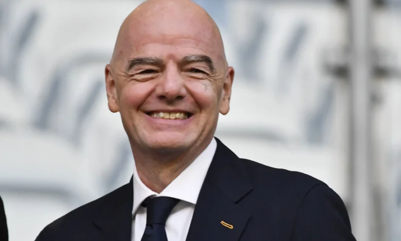 "شبهات تزوير تكشفها فيفا وتترك منتخبًا يتألق نحو المونديال"
