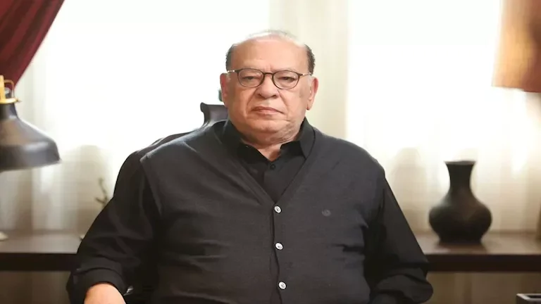 صلاح عبدالله يكمل تصوير مشاهده في مسلسل إعلام وراثة - صور