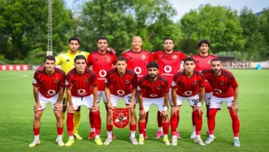 غياب 10 لاعبين عن الأهلي في مباراة الكونفيدرالية: الأسباب والتفاصيل