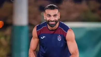 مانشستر يونايتد يحدد شرطاً جديداً لتجديد عقد نجمه بسبب محمد صلاح