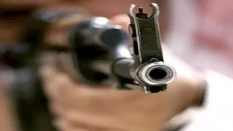 مسلح يفتح النار في سوق بالخرطوم ويوقع 3 ضحايا مصريين