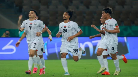منتخب اليمن يحقق انتصاراً تاريخياً على البحرين بخماسية في "خليجي 27"