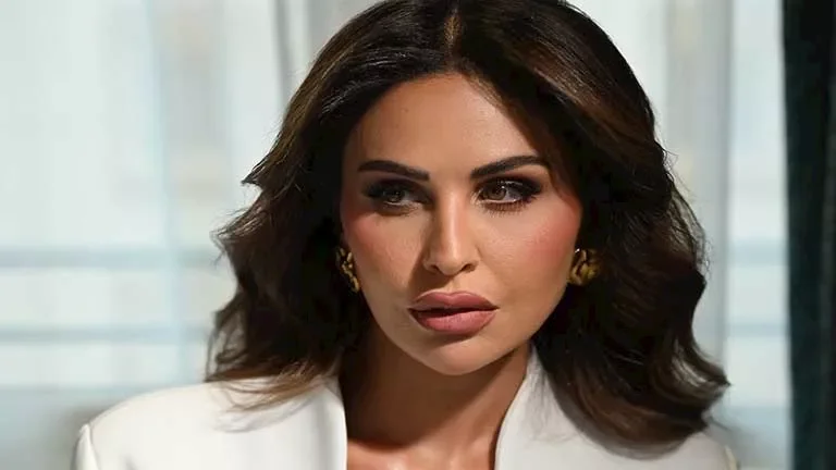 مي سليم تتألق بإطلالة كاجوال أنيقة.. اكتشفي سر الجاذبية