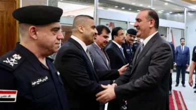 وزير الداخلية يباشر مهامه ويشدد على تفعيل قرار مجلس الوزراء بشأن عقود شبهات الفساد