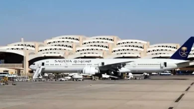 وفاة مقيم باكستاني وإصابة 11 في هجوم على مطار الملك خالد الدولي بالسعودية