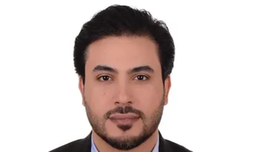وفاة والد الموزع الموسيقي علي أباظة وتحديد موعد الجنازة والعزاء