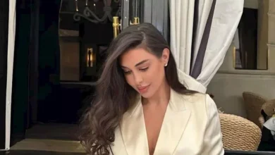ياسمين صبري تخطف الأنظار بإطلالة أنيقة وجمهور: "محتشمة وجميلة"