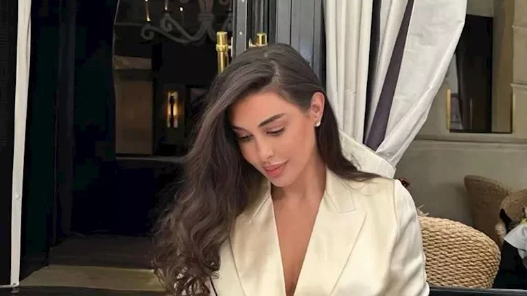 ياسمين صبري تخطف الأنظار بإطلالة أنيقة وجمهور: "محتشمة وجميلة" 1 ياسمين صبري تخطف الأنظار بإطلالة أنيقة وجمهور: "محتشمة وجميلة"